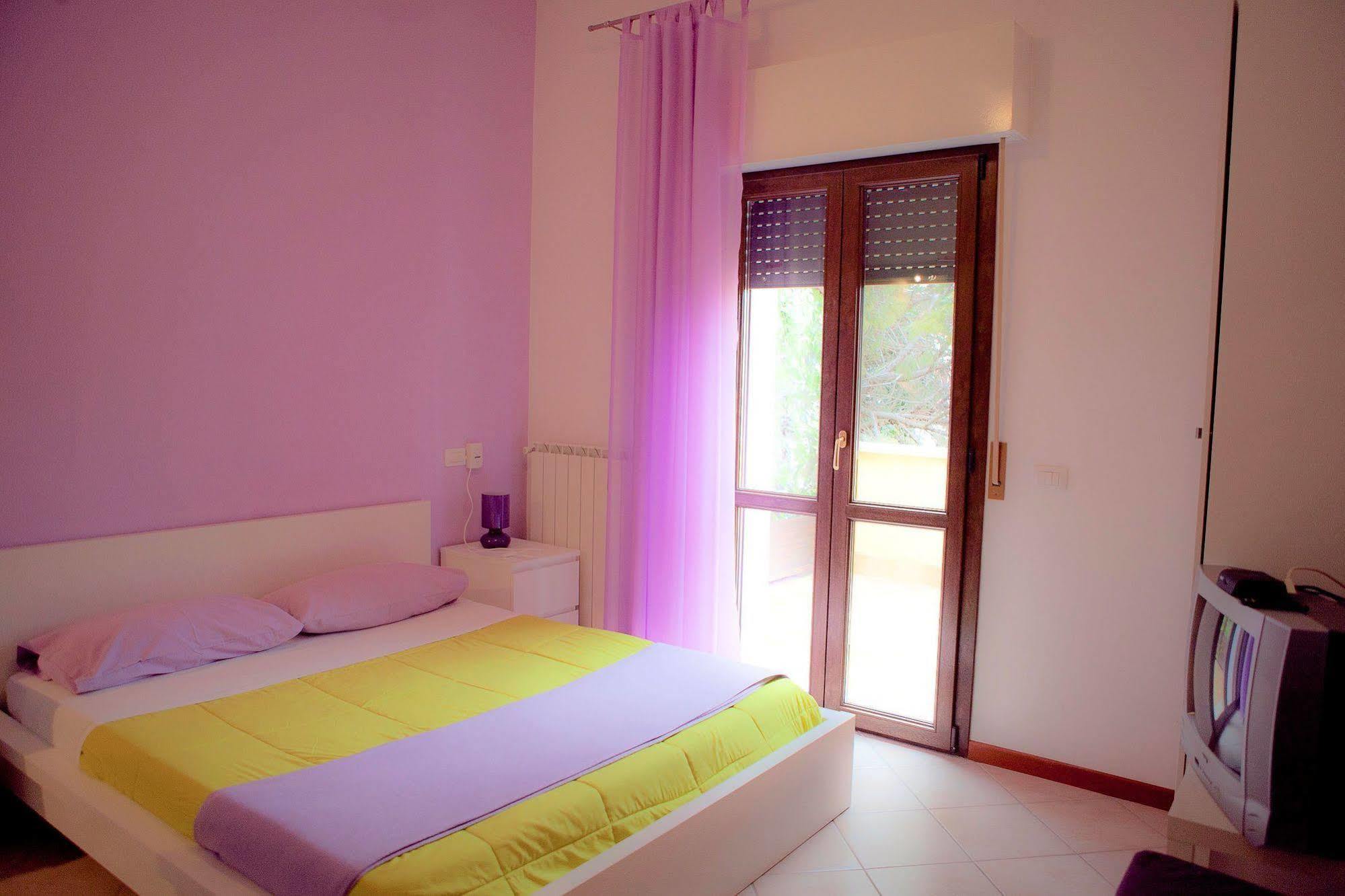 As Easy Apartment Assisi Exterior photo